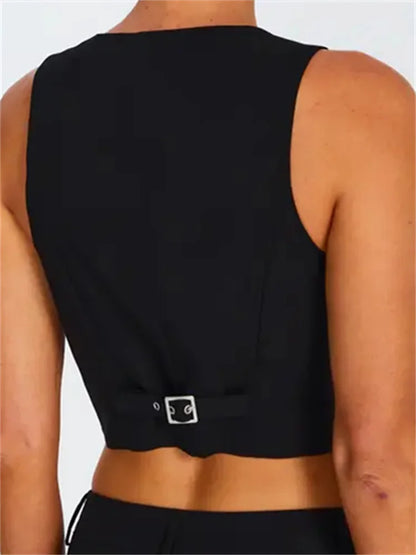 Women Sleeveless Vest Buttons Down Slim Fit Solid Color V-Neck Cropped Y2K Casual Irregular Hem Streetwear Crop Top