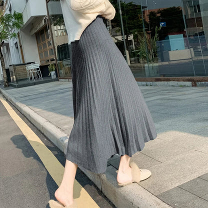 New Knitted Solid Color Pleated Long Skirt