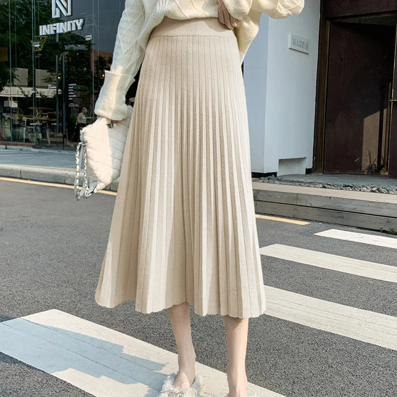 New Knitted Solid Color Pleated Long Skirt