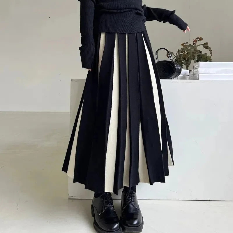 Fashion Striped Mixed Color Pleated Long Skirt